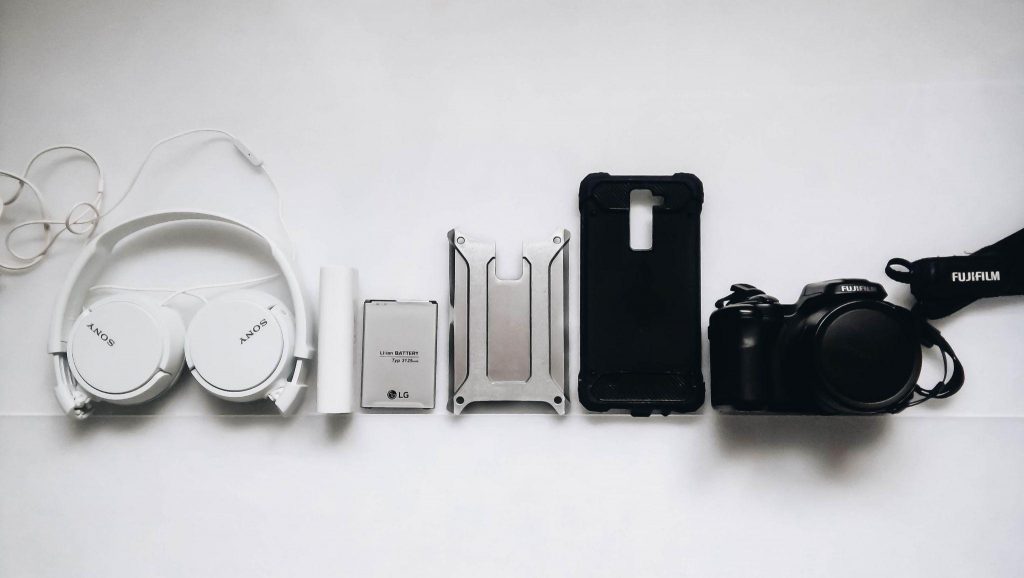 Gift These Top 10 Tech Gadgets to Impress People on Your Shopping List Gift These Top 10 Tech Gadgets to Impress People on Your Shopping List