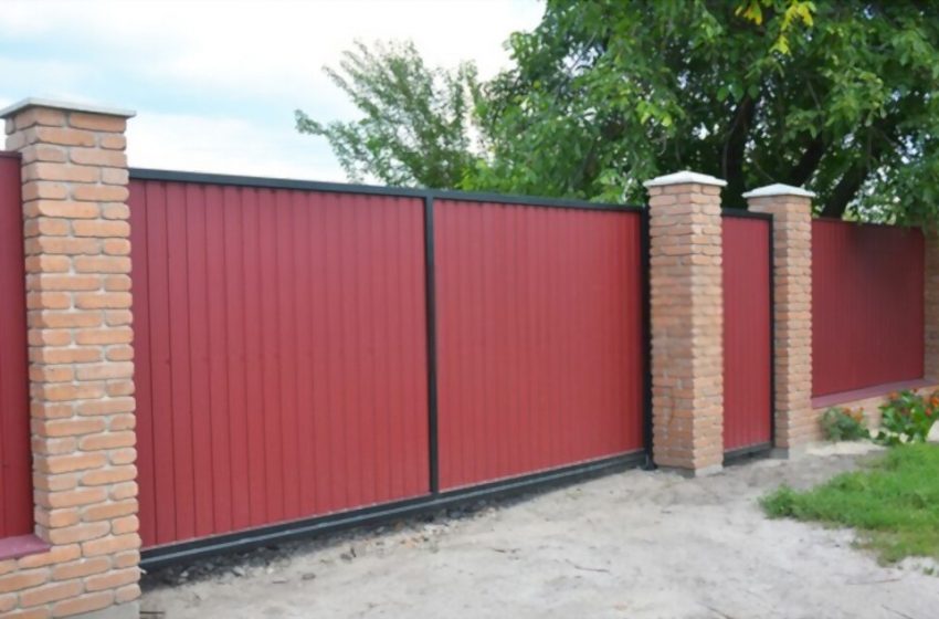  A Detailed Overview of Advantages Of Gate Installation In Commercial Properties