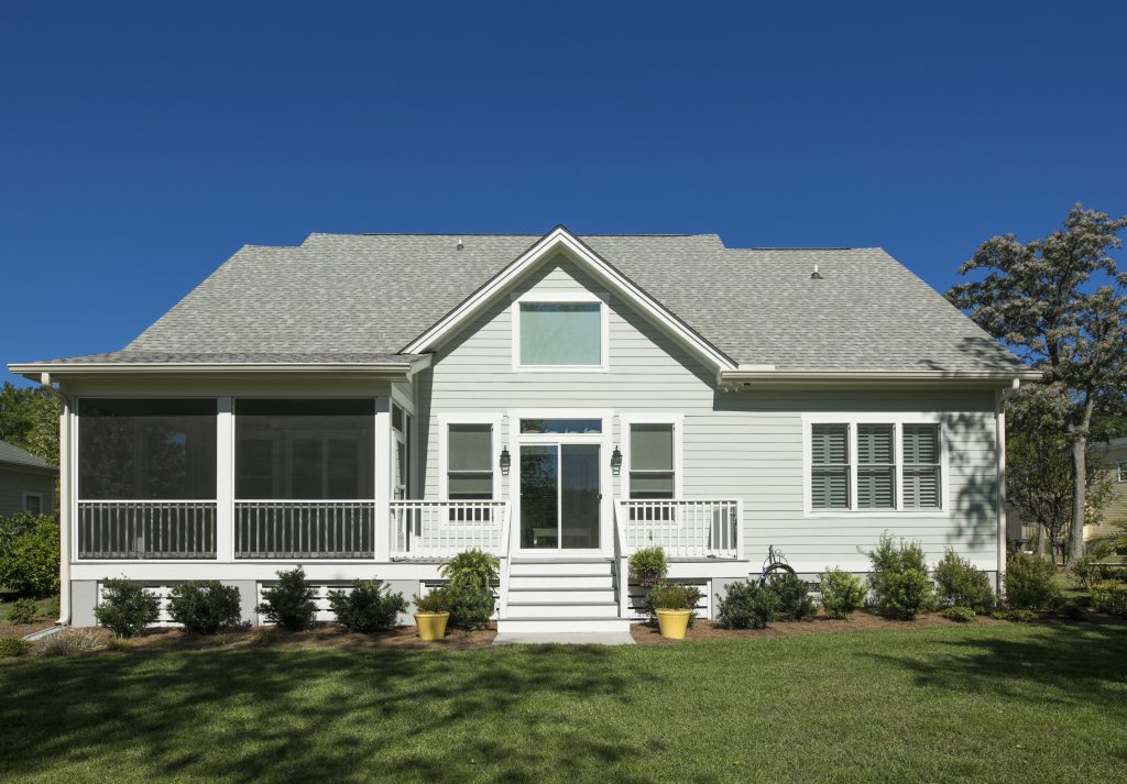 Home's Exterior