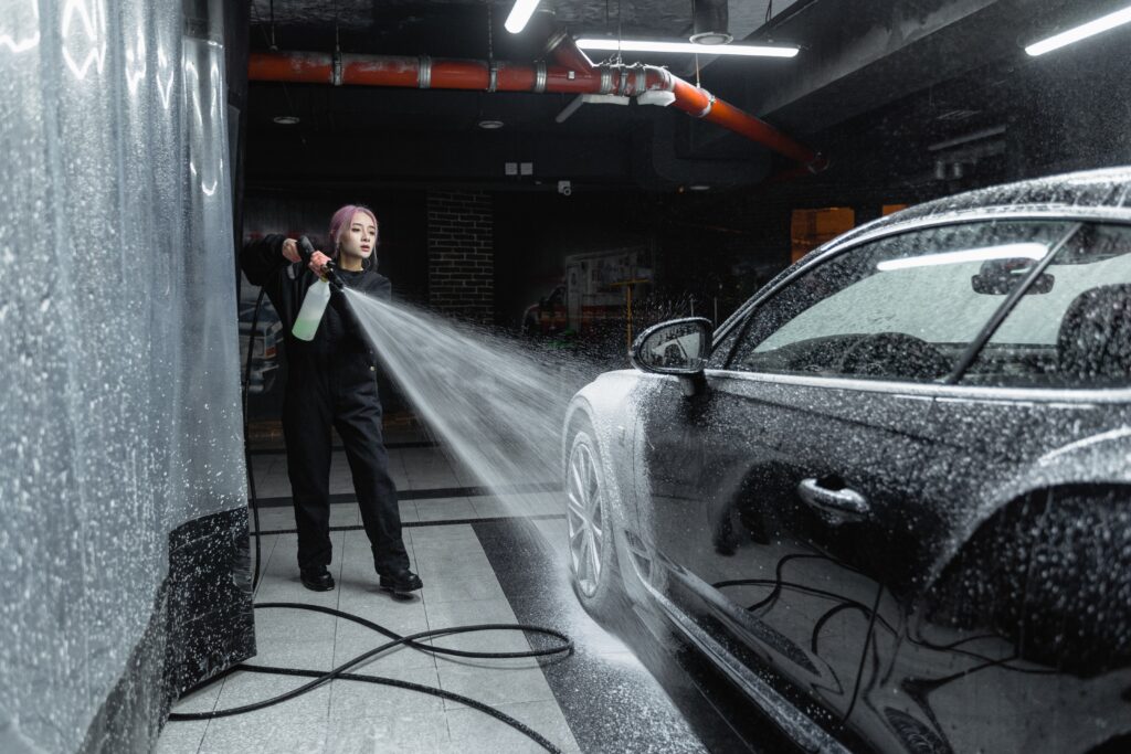 5 Benefits of Using a Foam Cannon to Wash Your Car