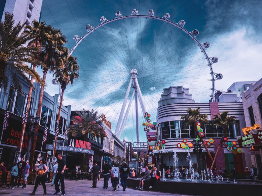 The Ultimate Guide to Enjoying a Weekend In Vegas