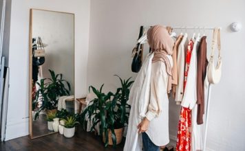 Women's Apparel Wholesale