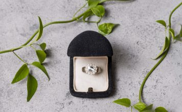 Why signet rings and meaningful jewellery are dominating 2026 style signet rings