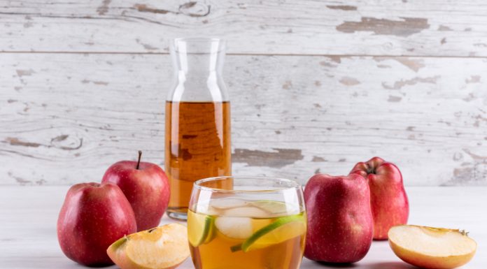 Apple Cider Vinegar vs. Other Natural Weight Loss Aids: Which Works Best? Apple Cider Vinega
