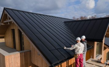 When Is It Time for a Roof Replacement? Key Signs Homeowners Should Know Roof Replacement