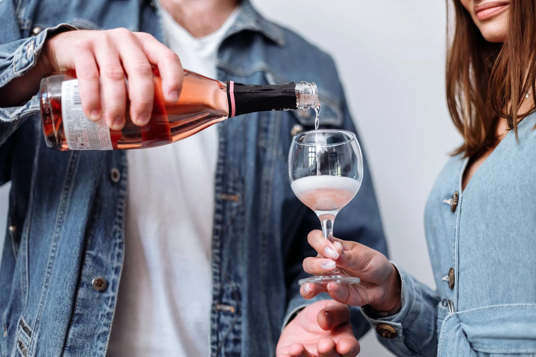  ALCOHOLISM, SIGNS, SYMPTOMS AND STEPS TO RECOVER   