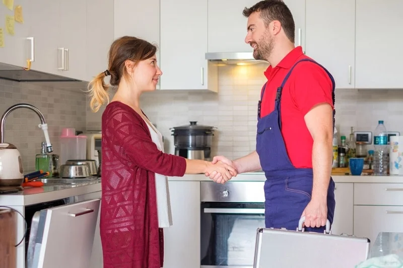  How to Hire the Right Professional Plumber for Your Home?