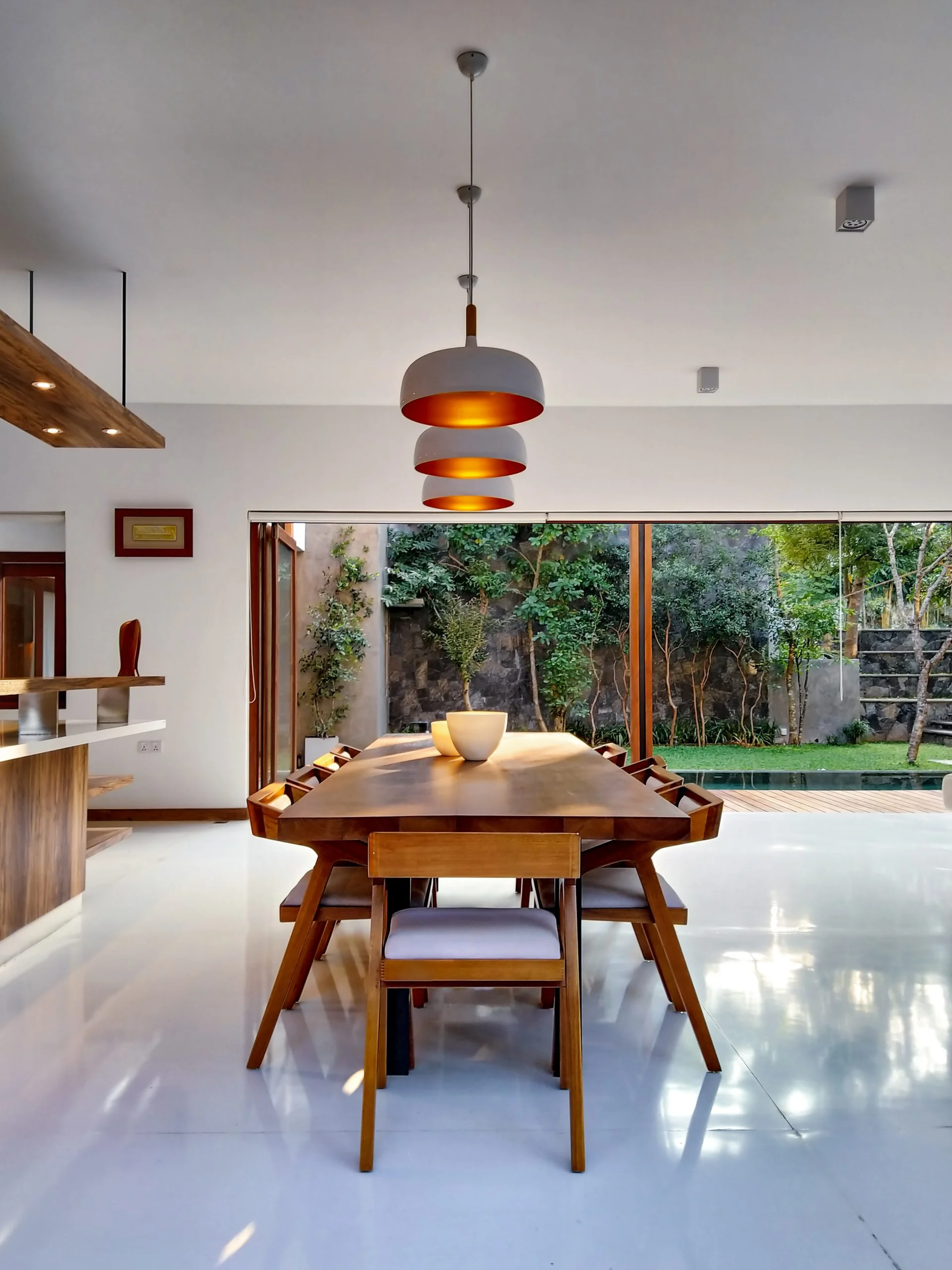  What Are Some Of The Most Effective Interior Design Concepts For Offices?