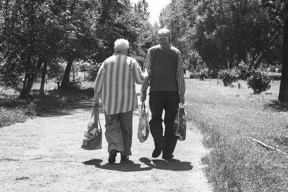  How intermittent fasting program improves longevity?
