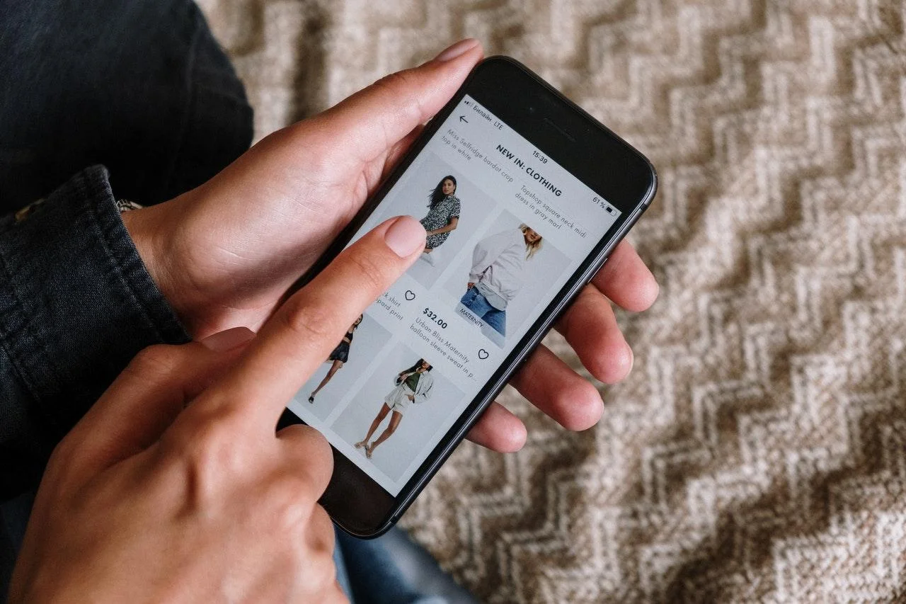  10 Money-Saving Tips & Tricks For Buying Clothes Online