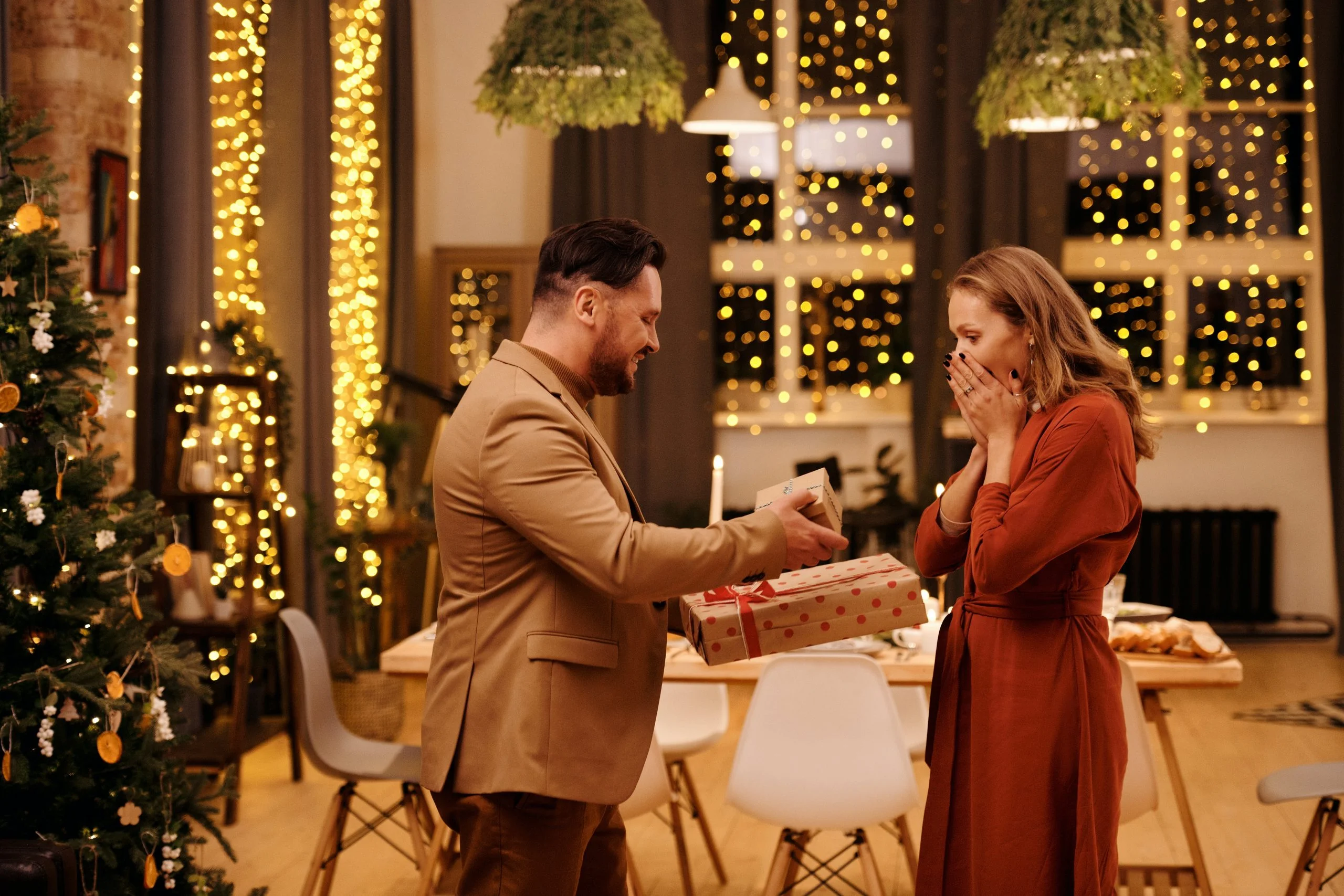  5 Great Gifts to Buy Your Partner for the Holidays
