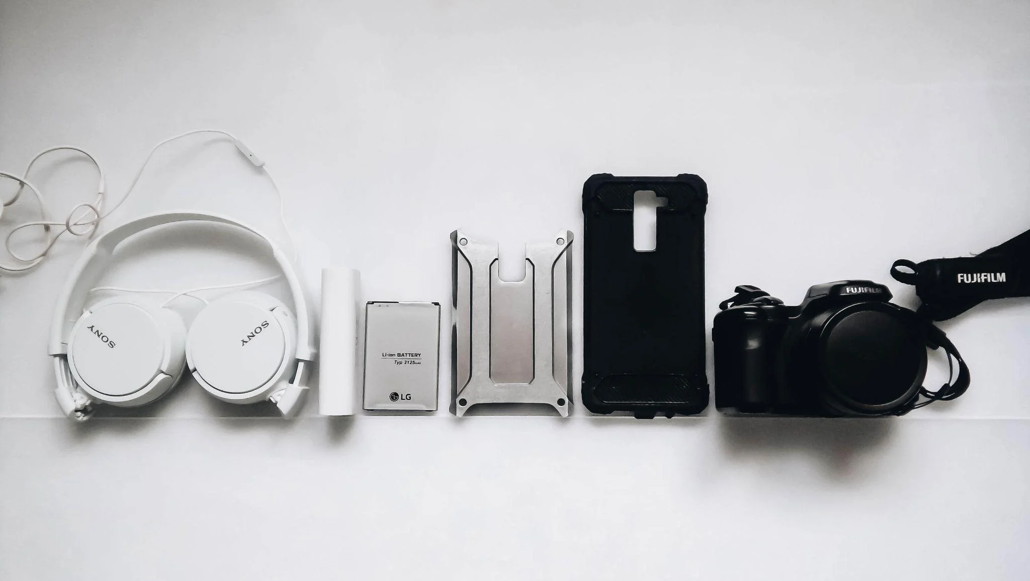  Gift These Top 10 Tech Gadgets to Impress People on Your Shopping List